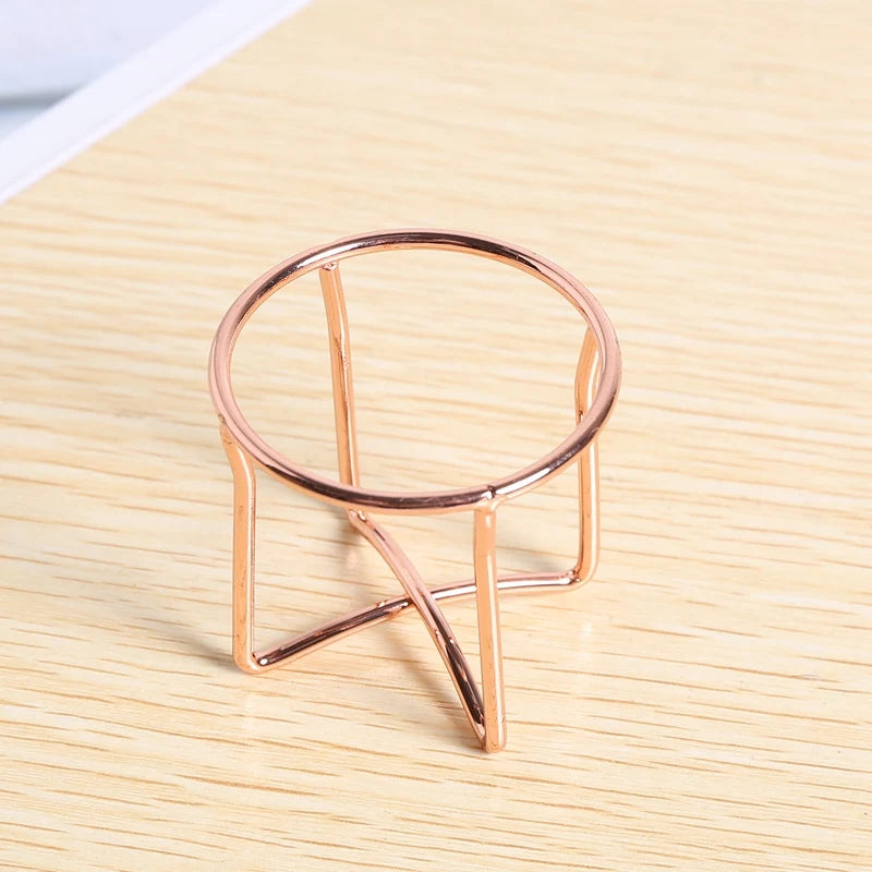 support puff maquillage rose doré minimaliste modernes pinceaux maquillage fleurs cerisiers fleurs base triangulaire