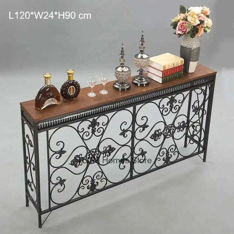 console classique vintage bois ornements floraux marron noir blanc decoration salon couloir