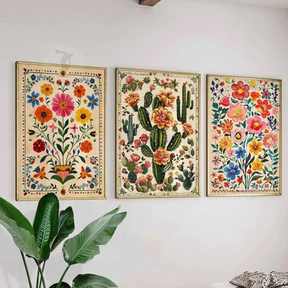 affiches murales multicolores motifs fleurs cactus artisanal clips fixation salon chambre coucher