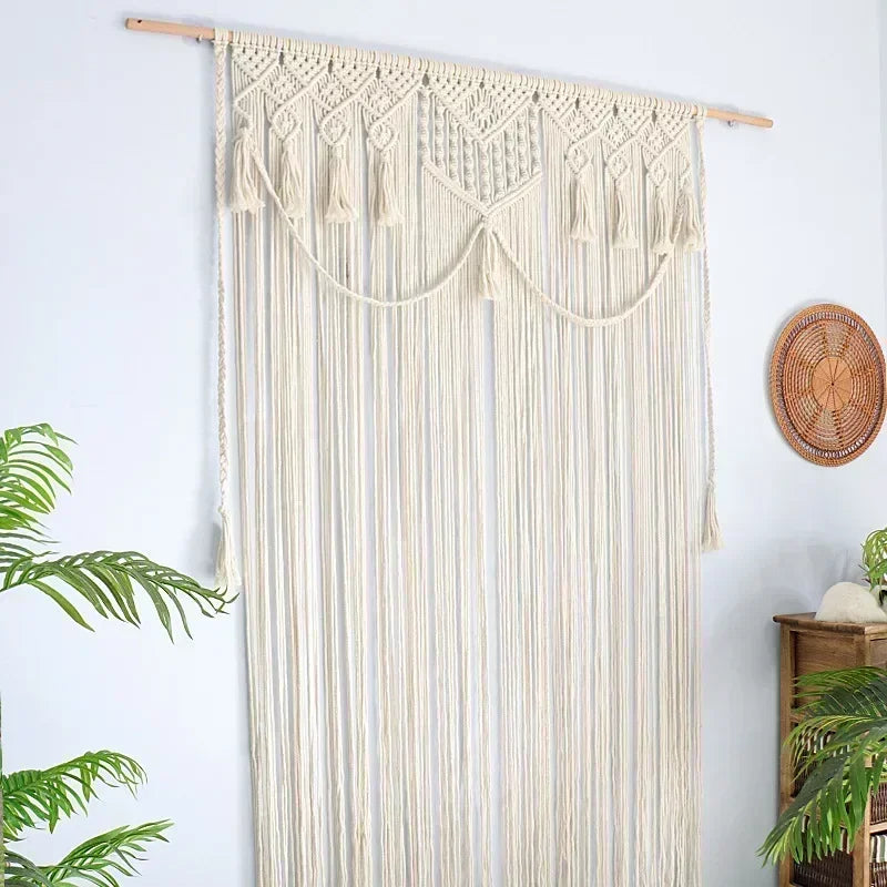 rideau macramé coton beige clair motif géométrique franges boho chic décoration intérieur séparation porte