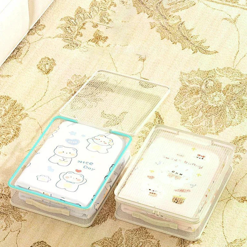 sacs rangement vêtements draps blanc rose vert bleu motifs enfants mesh translucides poignées tissu