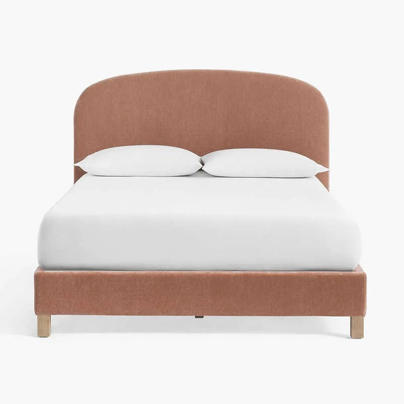 lit rembourré moderne tête arrondie tapis géométrique tables nuit boisclair