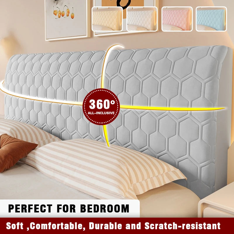 Housse de tête de lit en nid d'abeille matelassée beige sur lit