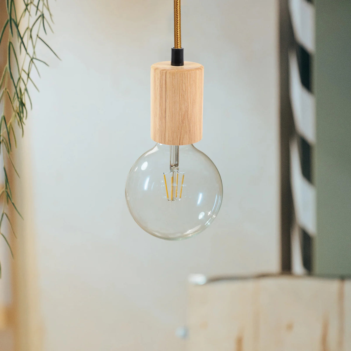 base lampe suspendue bois naturel ampoule e27 moderne rustique câble doré