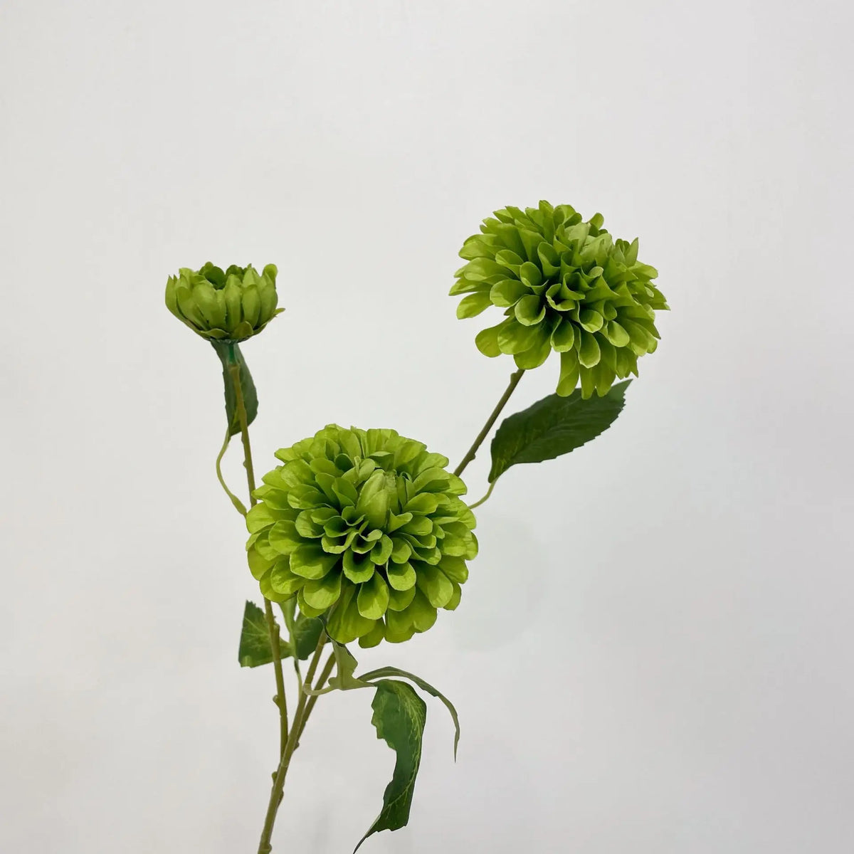 bouquet fleurs artificielles rose blanc violet vert moderne intérieur décoration anniversaire mariage chambre