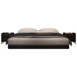 lit double moderne minimaliste tables chevet bois marron gris couverture noire