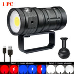 lampe torche sous marine led rechargeable intense éblouissante robuste moderne poignée
