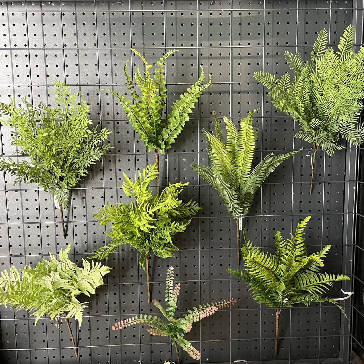 plantes artificielles soie vertes feuilles fines naturelles extérieur accrochées fêtes mariages
