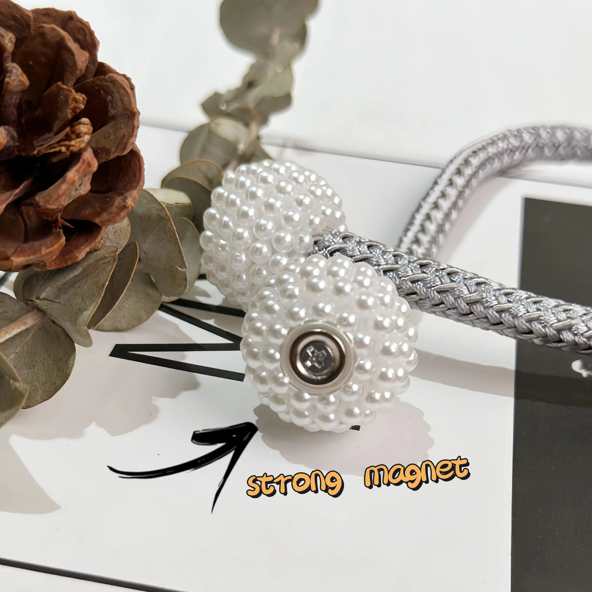boucle rideau moderne blanches tissu beige adhésif élégant accessoire intérieur
