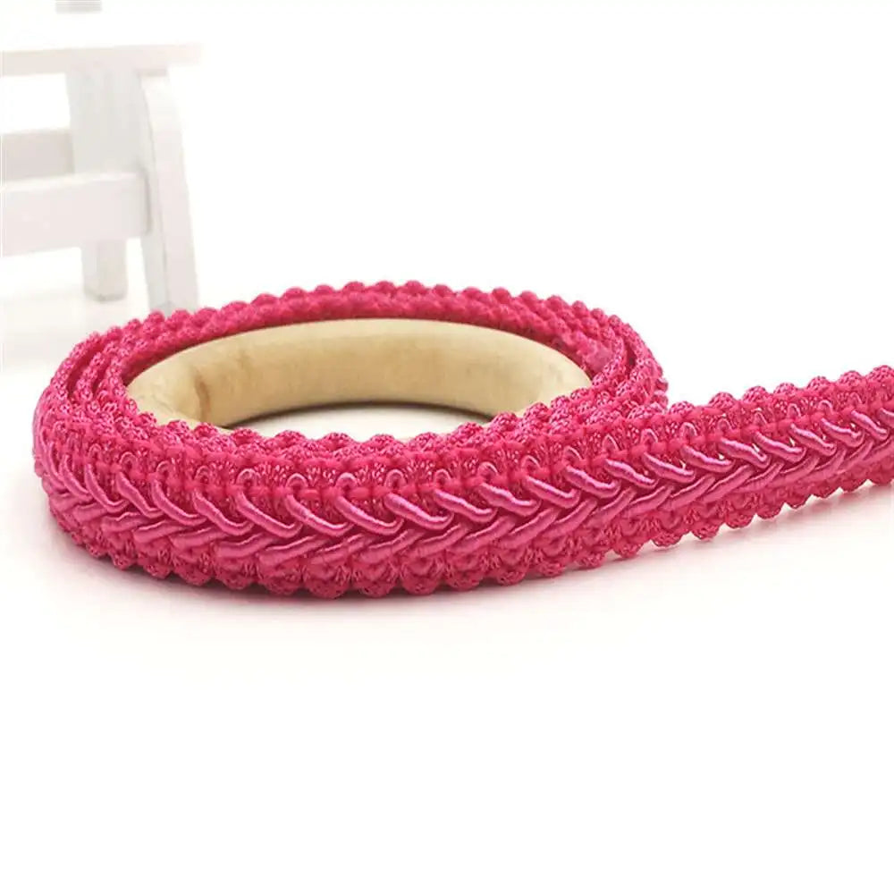 ruban décoratif dentelle polyester 12mm rouge violet noir vert feuillu texturé opacité anneaux bois