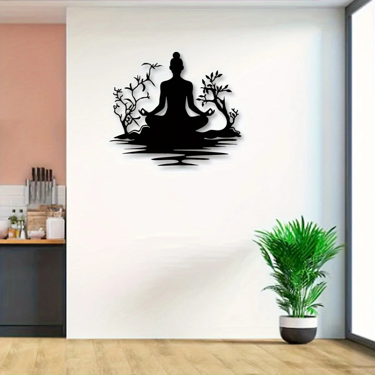 décoration murale silhouette méditante branches stylisées effet ombré noir contemporain zenintérieur calmephilosophie