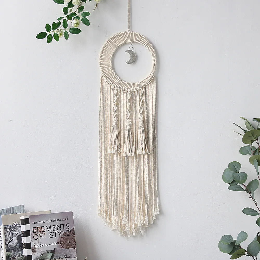 décoration murale attrape rêves bohème crème blanc cassé franges tressage métal argenté ethnique suspension