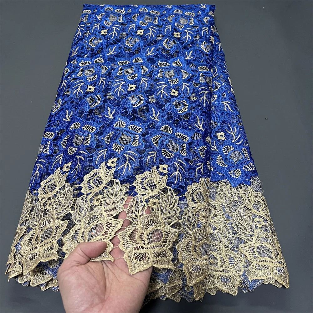 dentelle acrylique brodée motifs floraux opaques vert beige jaune violet bleu tissu filet jacinthe