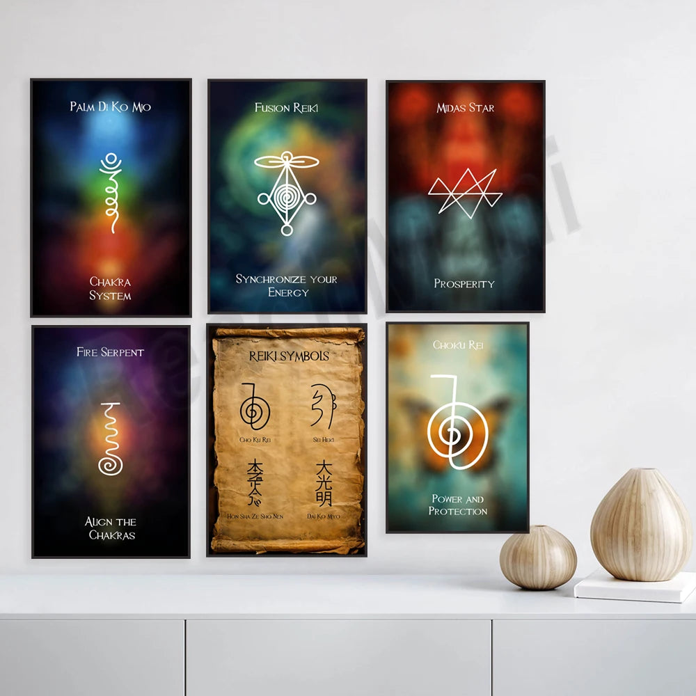 Affiche de collections d'art spirituelles mettant en vedette des symboles et des concepts ésotériques liés à la méditation, à l'énergie et à la prospérité.