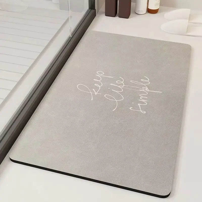 tapis bain rapide absorbant antidérapant moderne gris lettres imprimées cuir texture simple chambre salon