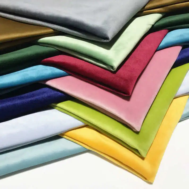 serviettes tissu velours polyester résistance abrasion couleurs unies moderne noir marron rose blanc vert