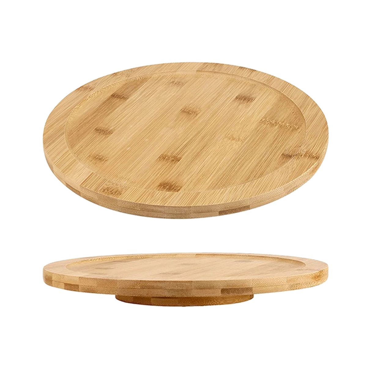 Plateau en bois utilisé comme support à gâteau pour un anniversaire