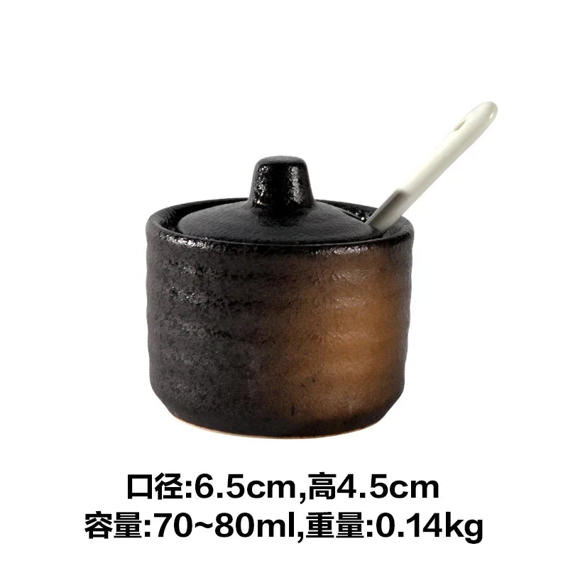 pot condiments porcelaine broyeur épices cuillère fleurs blanches motifs floraux rustique