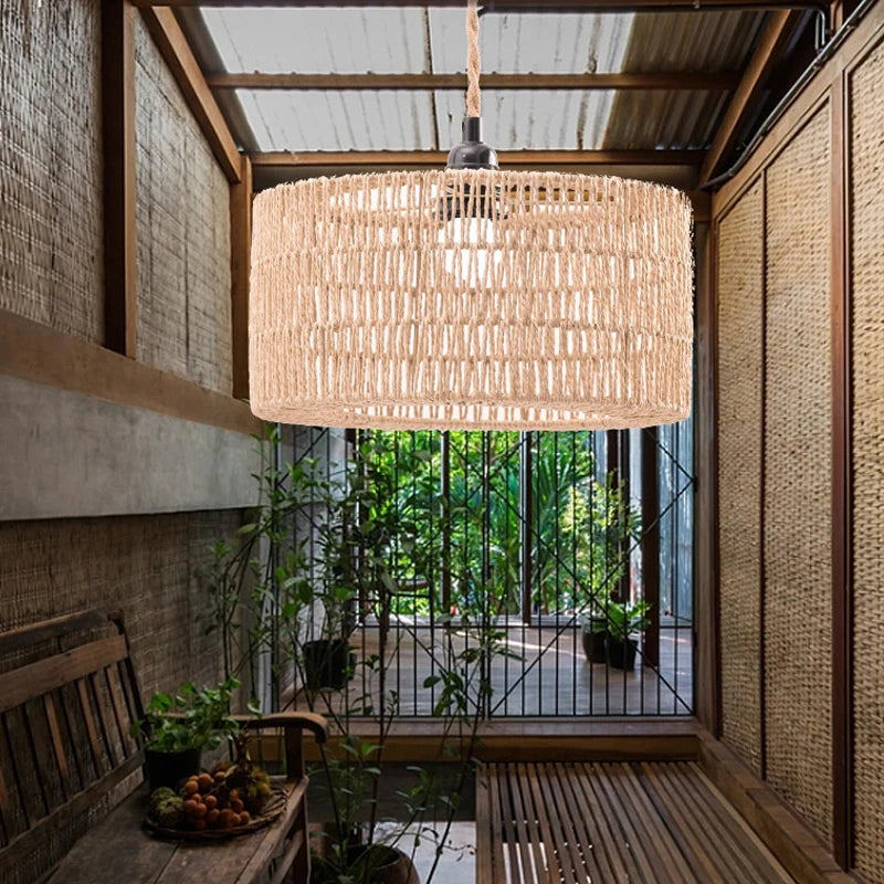 suspension lumineuse tissée fibres naturelles rustique boho chic opacité naturelle beige chaîne métallique