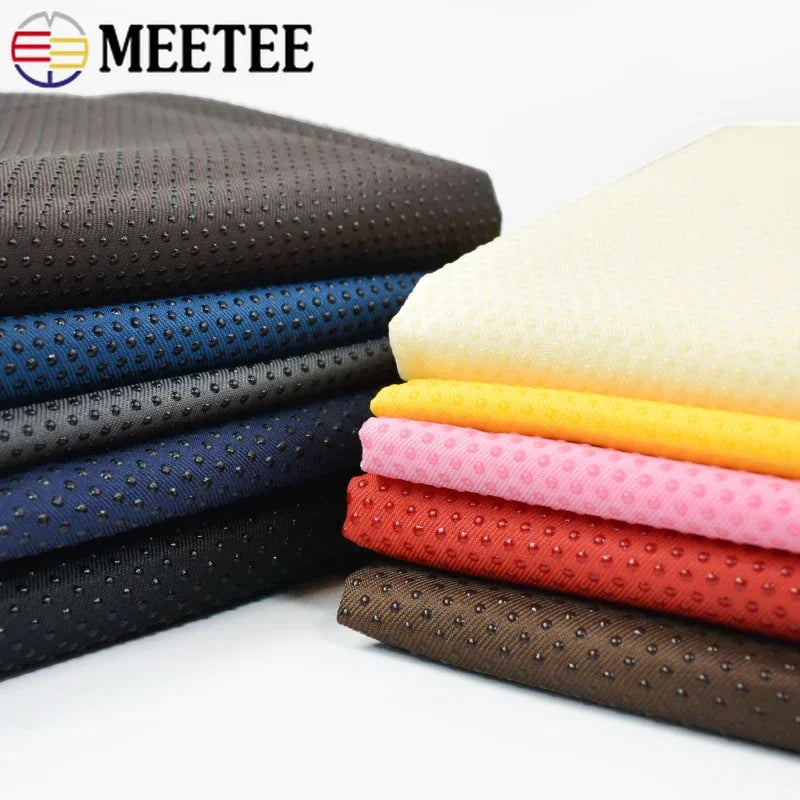 tissu antidérapant polyester acrylique blanc noir bleu gris moderne perforations 150cm non slip