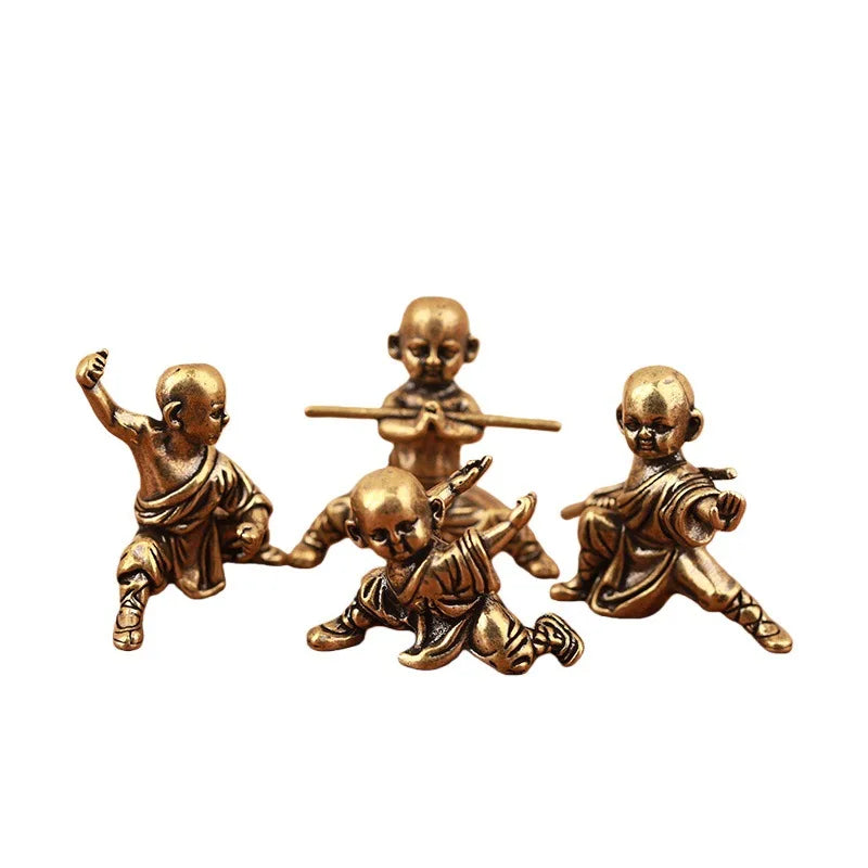 statuettes miniatures moines dorées poses artisanales décorations maison
