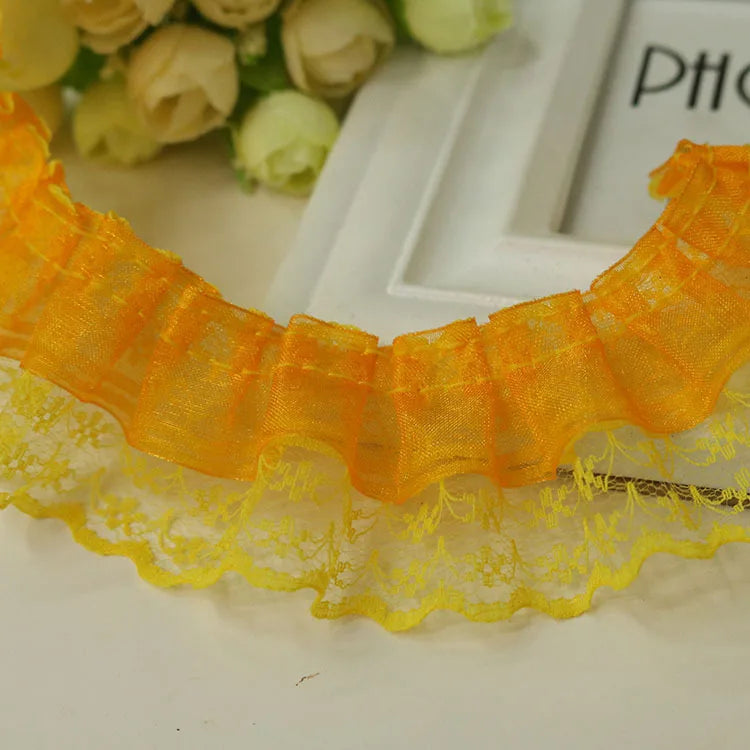 ruban dentelle fine rose clair rouge bleu clair vintage romantique fronces polyester 4.5cm