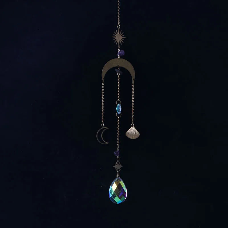 bijou pendentif cristal or bleu violet vert formes géométriques motifs oculaires translucides boho chic