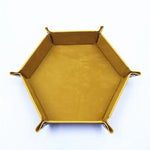 plateau dés hexagonal feutre pliable vert marron bleu rouge noir moderne clous métalliques différents