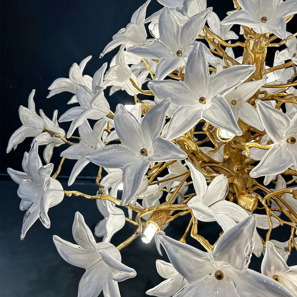 lustre suspendu classique doré blanc fleurs stylisées 160cm 180cm 200cm lumière chaude neutre lumière