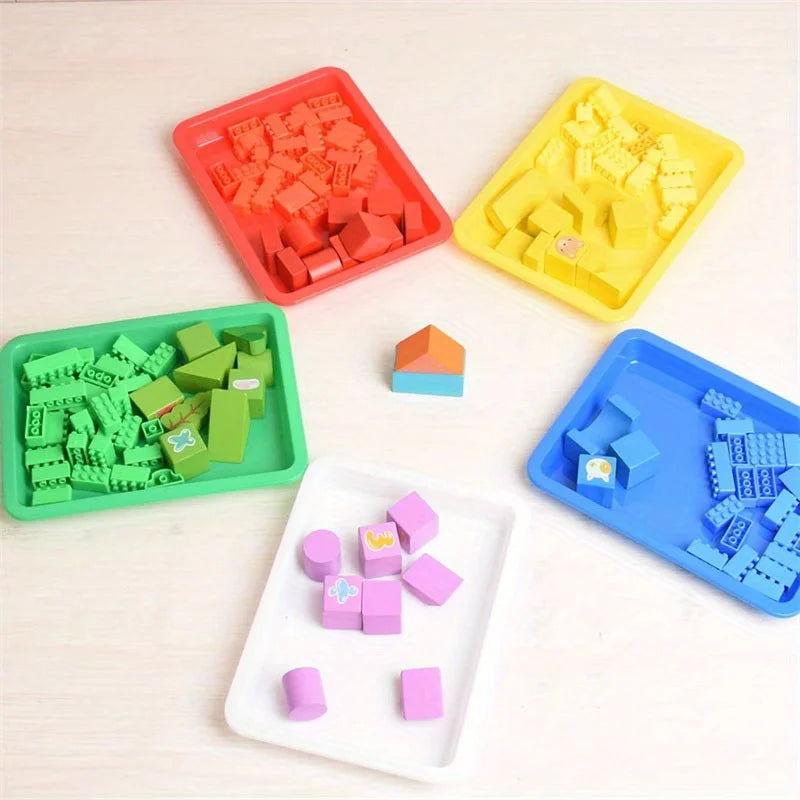 assiettes plastique multicolores rouges blancs verts jaunes bleus modernes enfants activités créatives