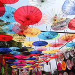 parapluie traditionnel fleurs peintes main rouge rose violet bleu orange jaune vert blanc