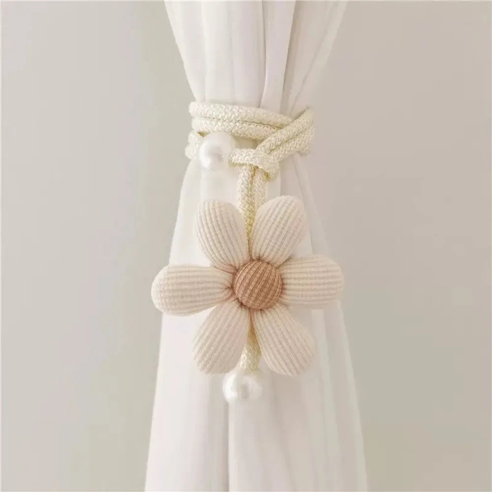 accessoire fenêtre blanc beige rose pâle rayures horizontales opacité décoratif artisanal