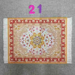tapis rouge noir bleu beige ornements floraux motifs géométriques classique non glissant adhésif souris
