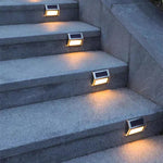 lampe solaire murale extérieure led moderne argentée noire blanche adhésive jardin patio