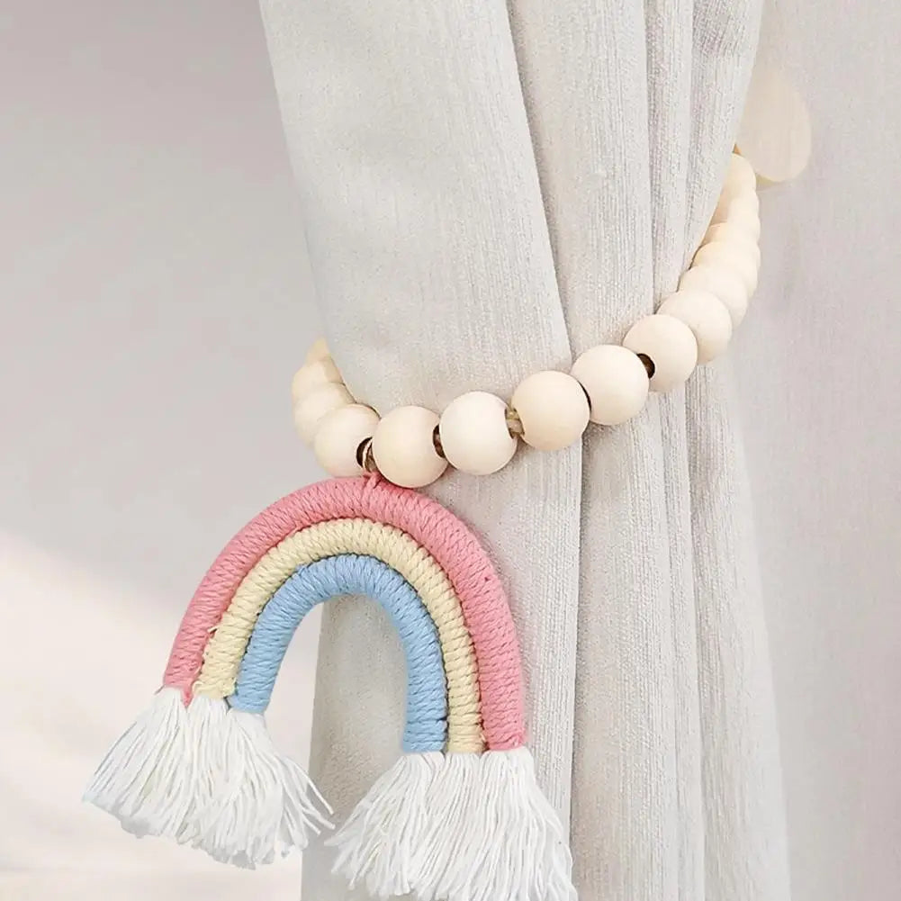 rideaux boho arc ciel franges bois blanc rose bleu clair anneaux