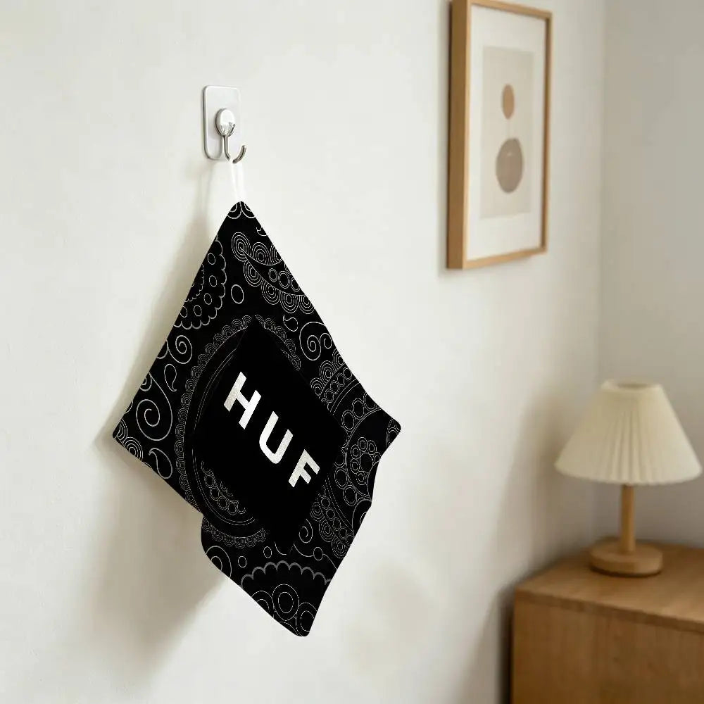 serviette toilette vert motif floral moderne crochets salle bain cuisine 25x30cm