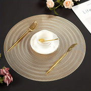 set table rond tressé motif feuilles semi transparent moderne élégant beige doré blanc gris