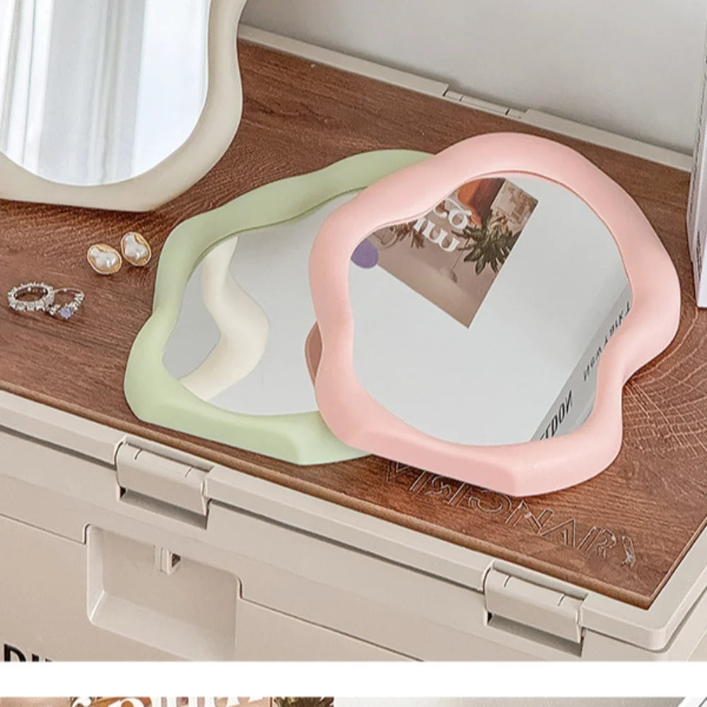 miroir decoratif forme ondulée couleur rose poudré moderne minimaliste dressing chambre