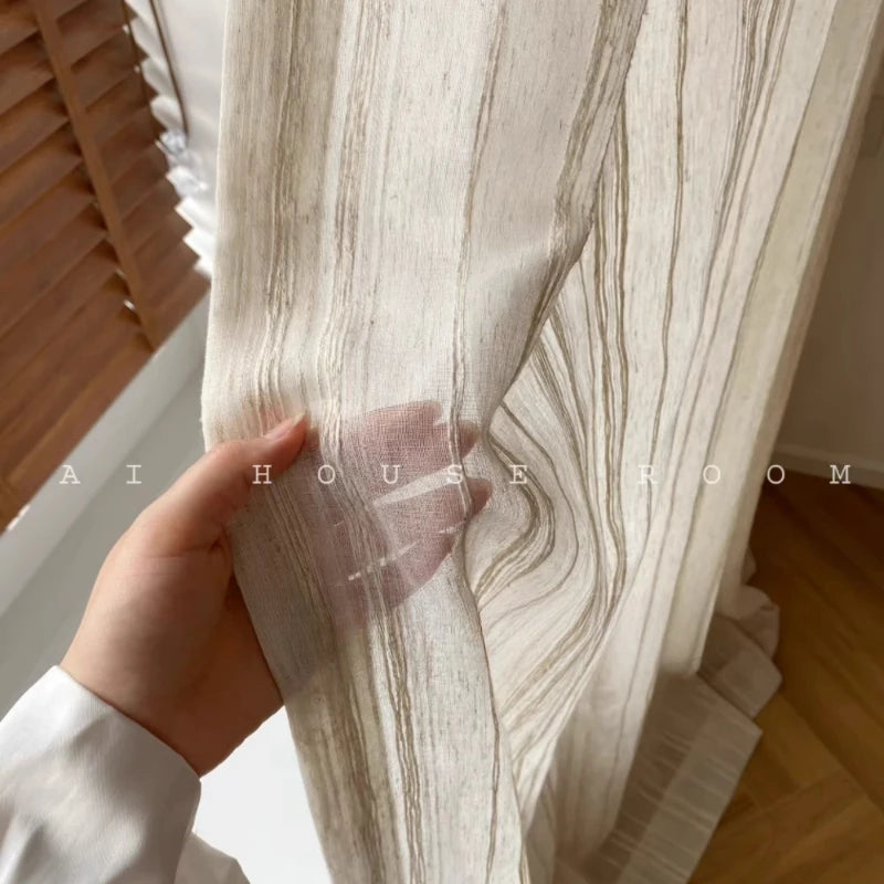 Panneau japonais lin crème dans une chambre