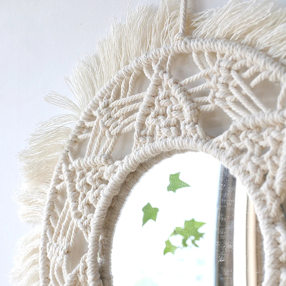 miroir mural macramé boho blanc franges décoration intérieure chambre salon artisanal