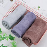 serviettes faciales coton carrées modernes rose gris bleu vert marron texture tissée absorption extreme