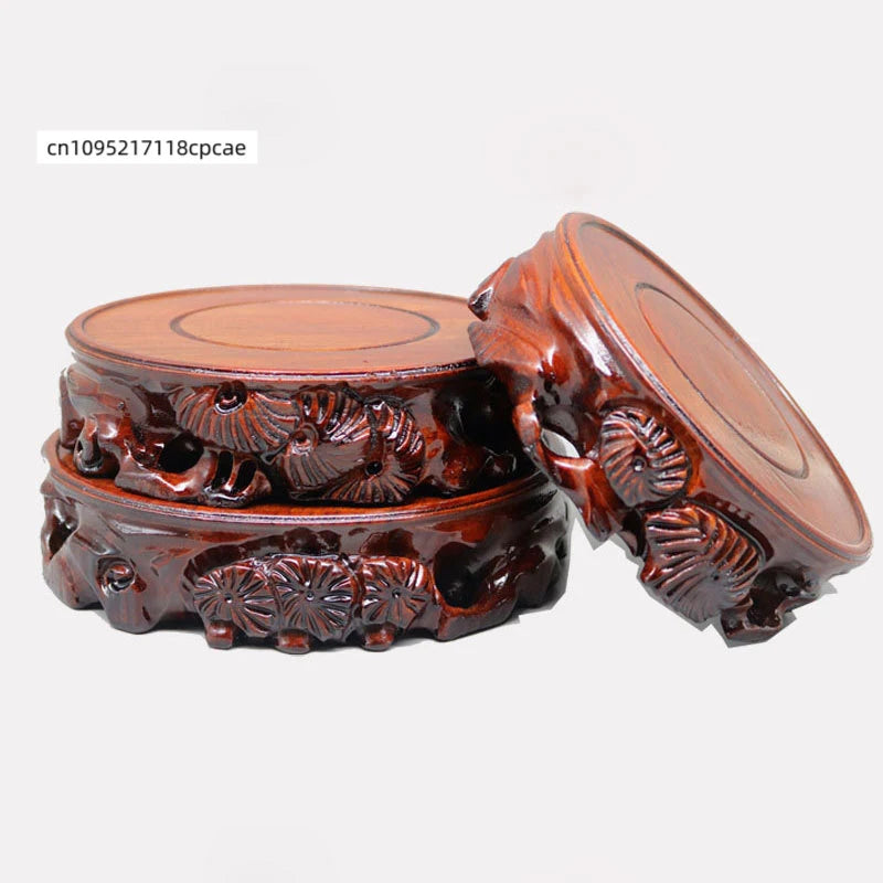 socle bois massif sculpté motifs fleurs oiseaux support présentation vase statue décoration intérieure