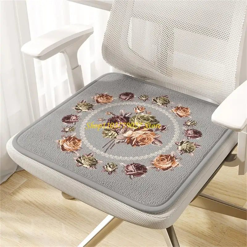 coussin chaise mousse mémoire forme carrée classique fleurs bordure ornée rouge gris