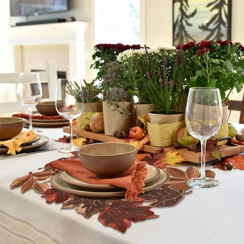 nappe décorative automnale feuilles érable brodées rustique couleurs marron orange rouge doré semi transparent