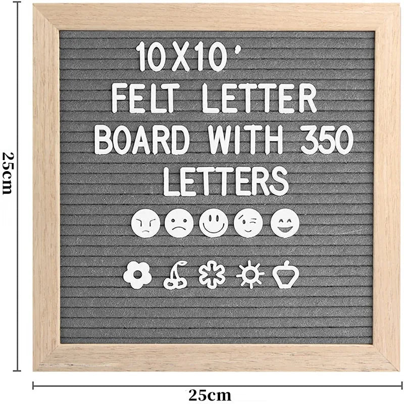 tableau lettres feutre gris bois clair moderne minimaliste support mural intégré alphabet deco chambre