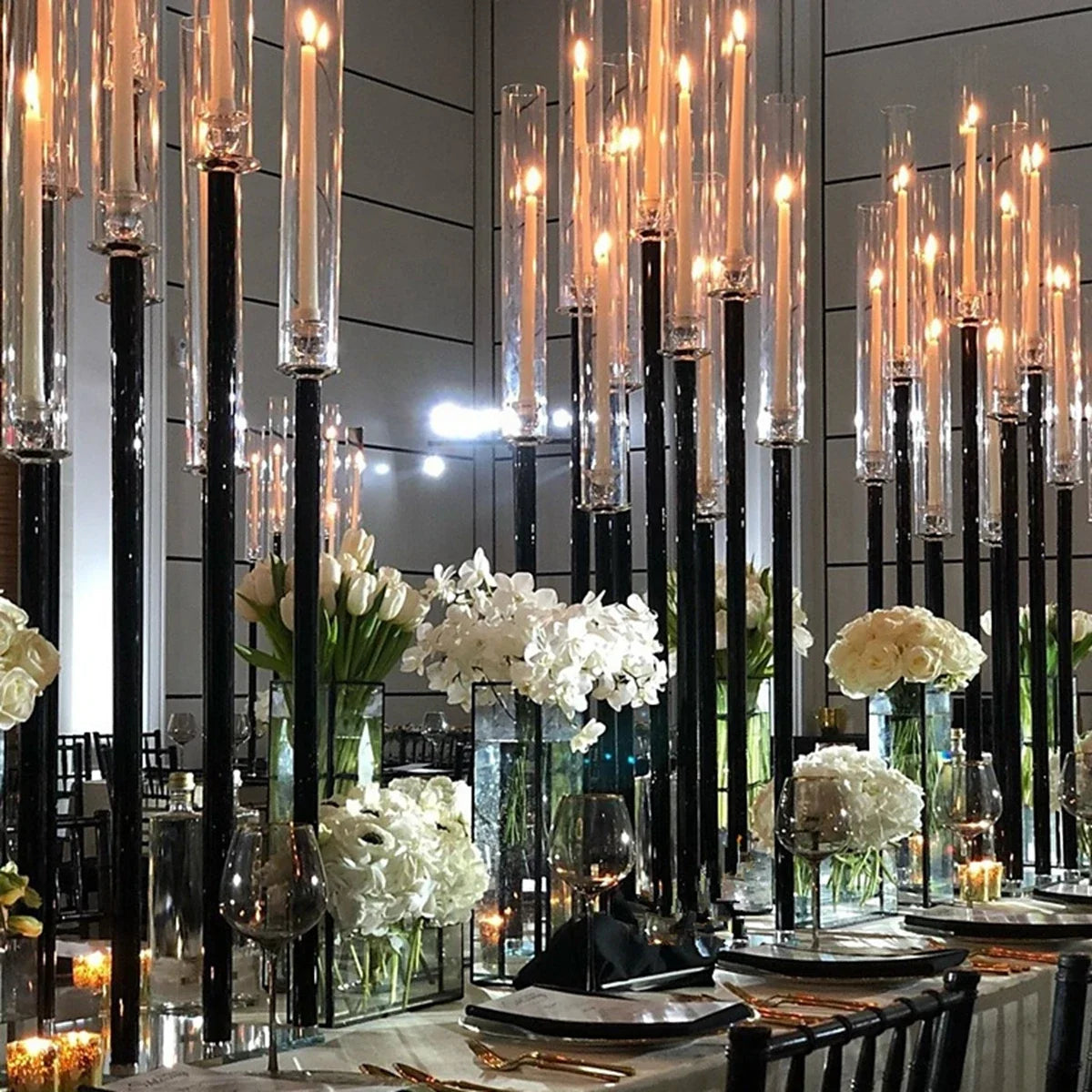 supports bougies transparents modernes mariage bougies vase fleurs noires blanchesDecorationDIY