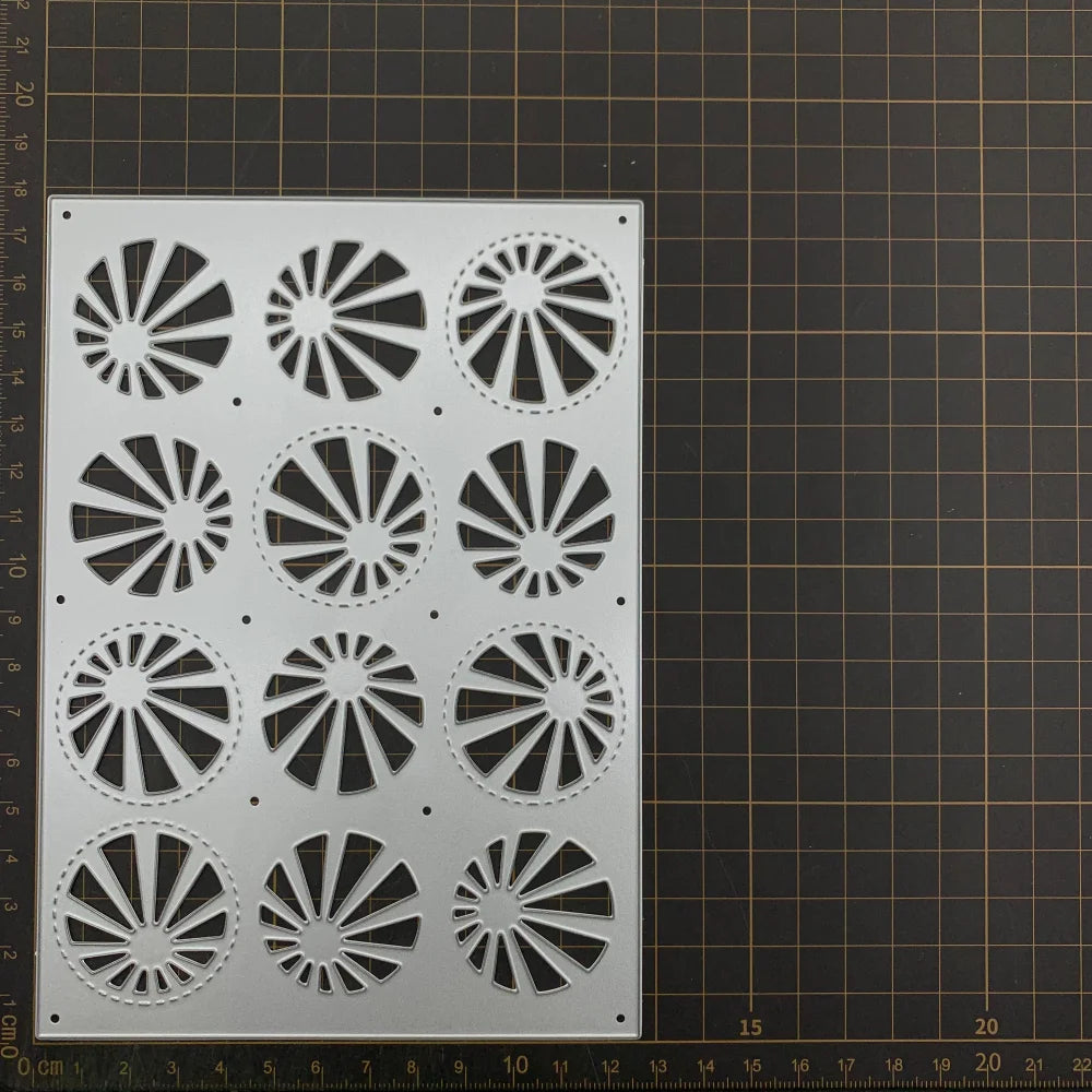 découpe gabarits blancs modernes cercles losanges rectangles papier carton acier carbone bricolage scrapbooking