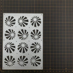 découpe gabarits blancs modernes cercles losanges rectangles papier carton acier carbone bricolage scrapbooking