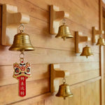 cloches dorées rondes classiques clips bois oiseau texte décoration entrée chambre nouvelleannée