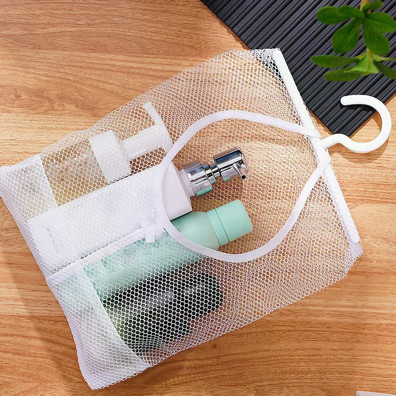 sac rangement suspendu filet transparent rose bleu blanc multiple poches cosmétique toile